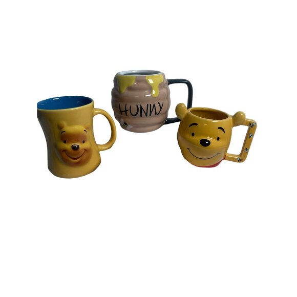 Disney Store Winnie the Pooh Mug Ceramic 3D Bear Bumble Bee Coffee Mug - Picture 7 of 7